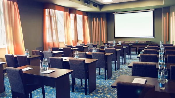 Первый российский форум акционерных обществ, вебинар 22 декабря 2016 г. «Акционерные общества в России. Пути развития, защита бизнеса, финансирование» Первый российский форум акционерных обществ, вебинар 22 декабря 2016 г.